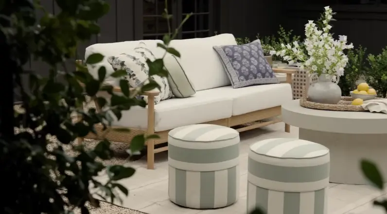 Elegant Outdoor Seating Designs for Luxury Spaces in Dubai