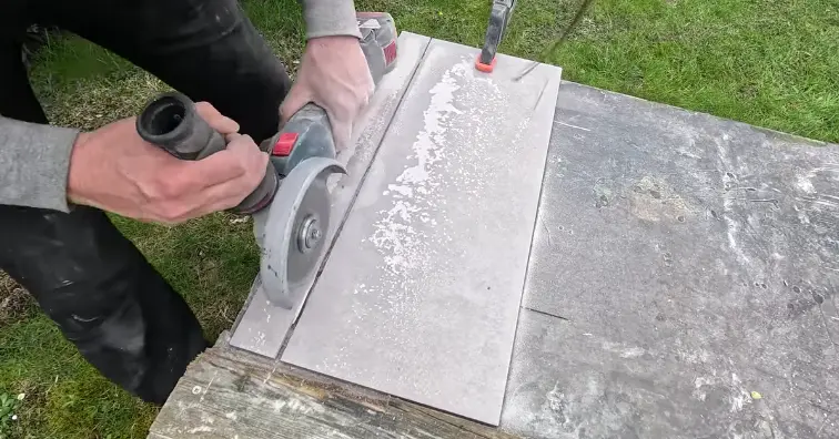 Professional Tile Fixing Company in Dubai for Luxury Villas