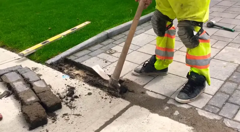 Premium Interlock Fixing Services for Villas in Dubai