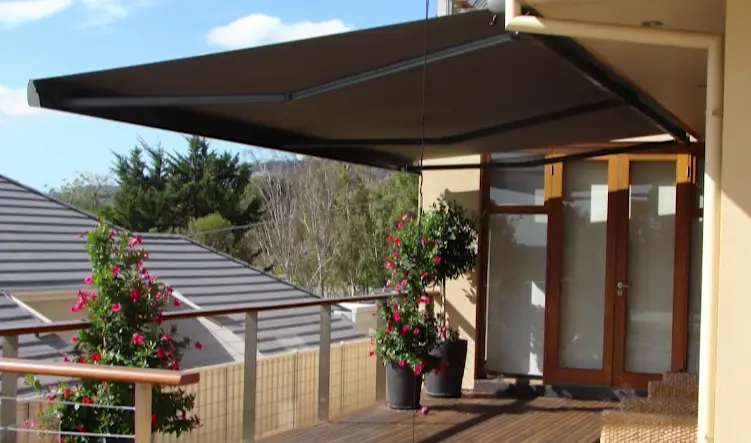 Sun Shade Dubai Solutions for Elegant Outdoor Living